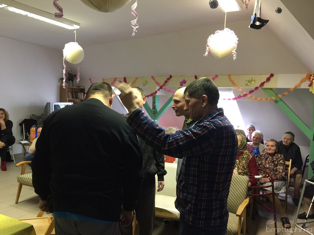 Farsang az idősotthonban 45